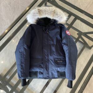 Canada Goose Chilliwack Navy Blue/Red Label With Fur Down Jacket (01 Style Jacket)