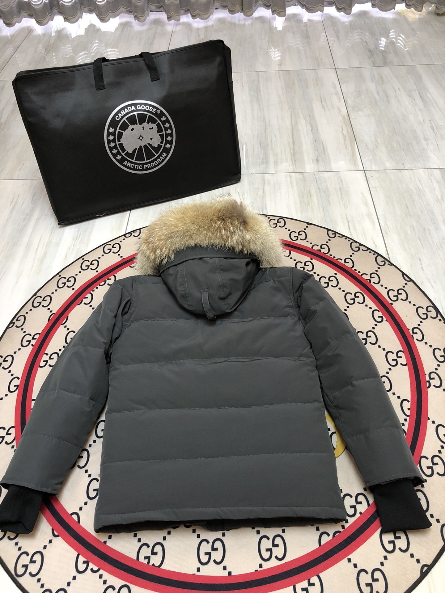 Canada Goose Carson Gray/Red Label With Fur Down Jacket (14 Style Jacket) - Image 2