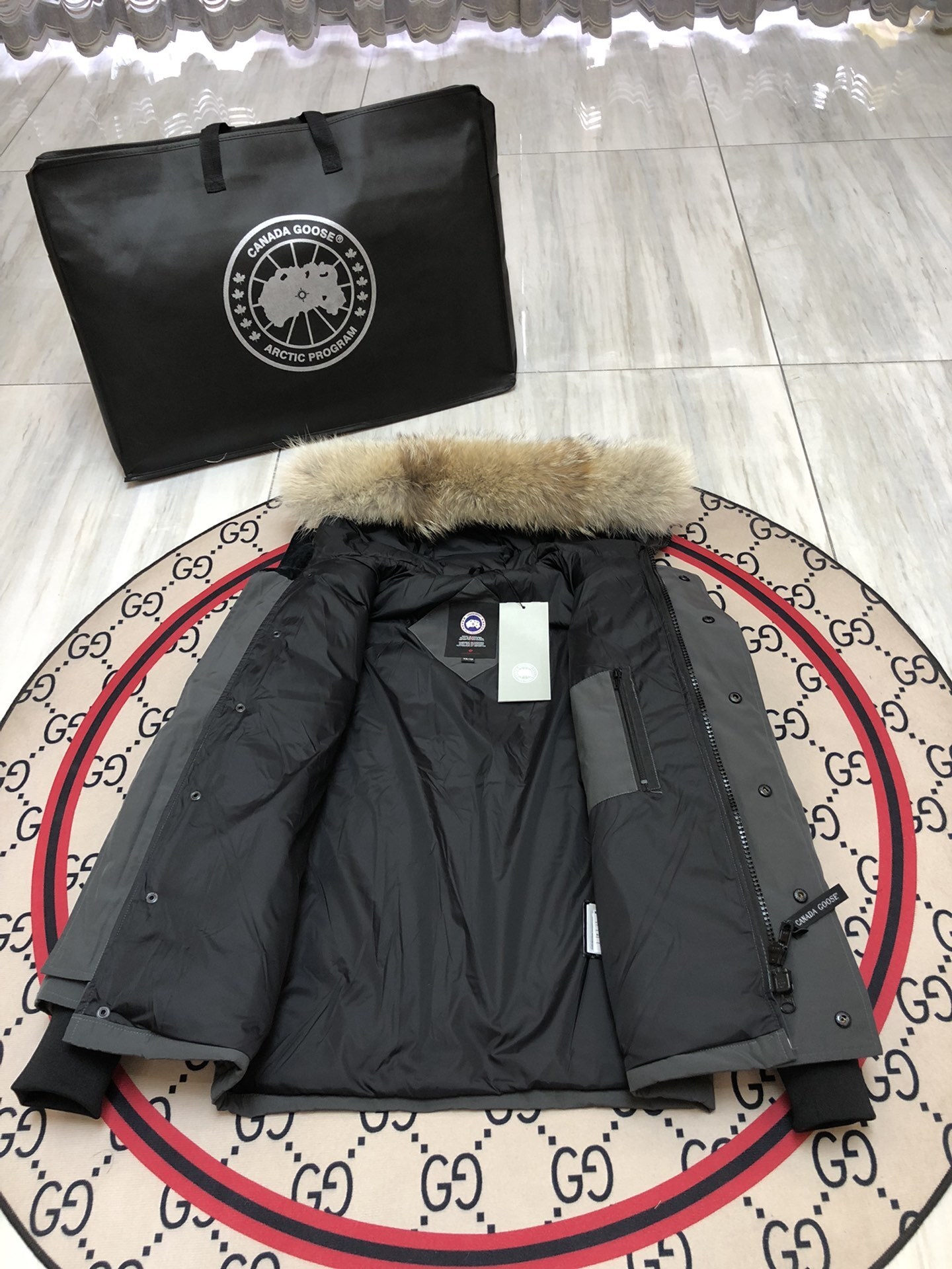 Canada Goose Carson Gray/Red Label With Fur Down Jacket (14 Style Jacket) - Image 3