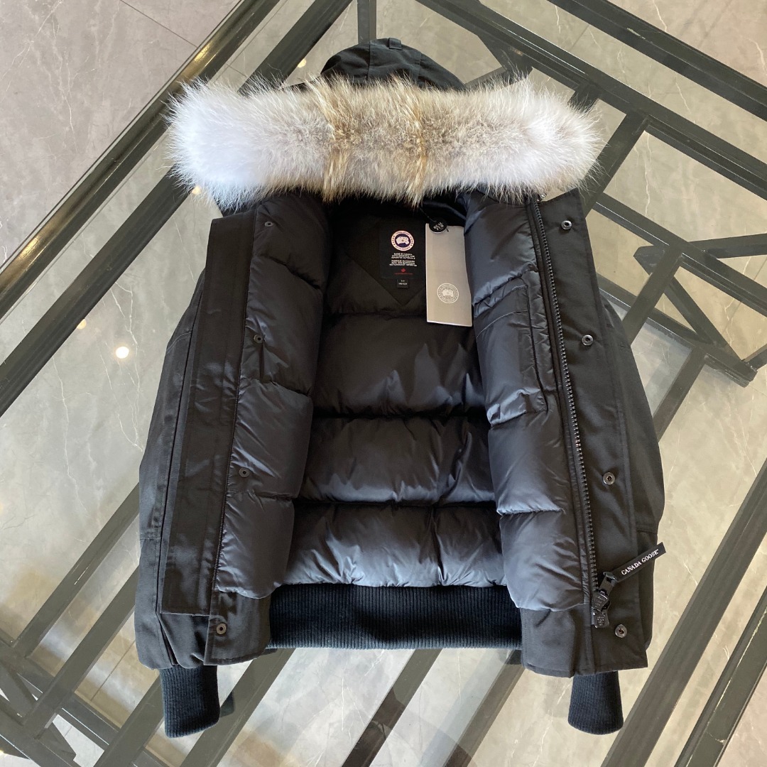 Canada Goose Chilliwack Black/Red Label With Fur Down Jacket (01 Style Jacket) - Image 2