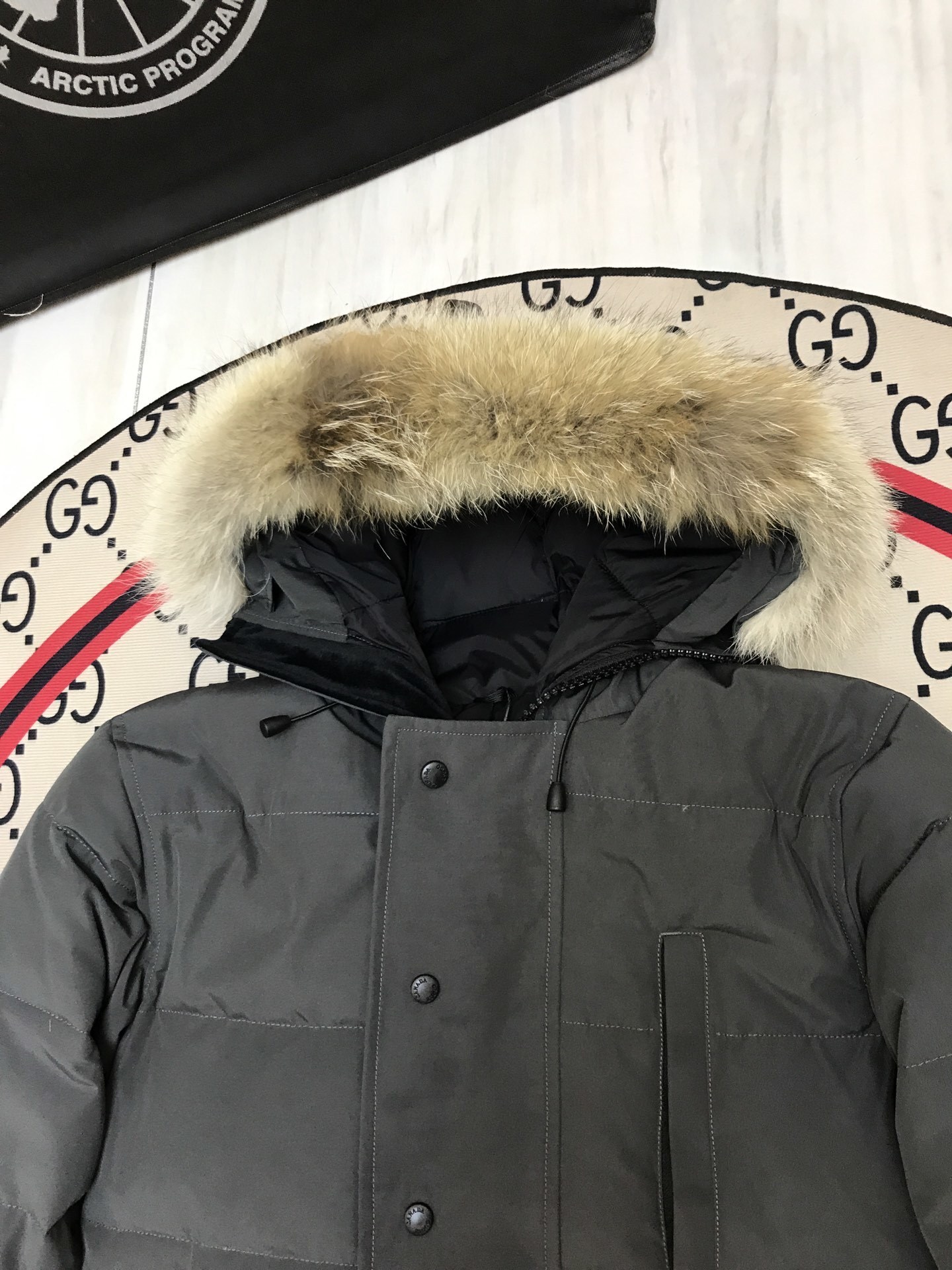 Canada Goose Carson Gray/Red Label With Fur Down Jacket (14 Style Jacket) - Image 6