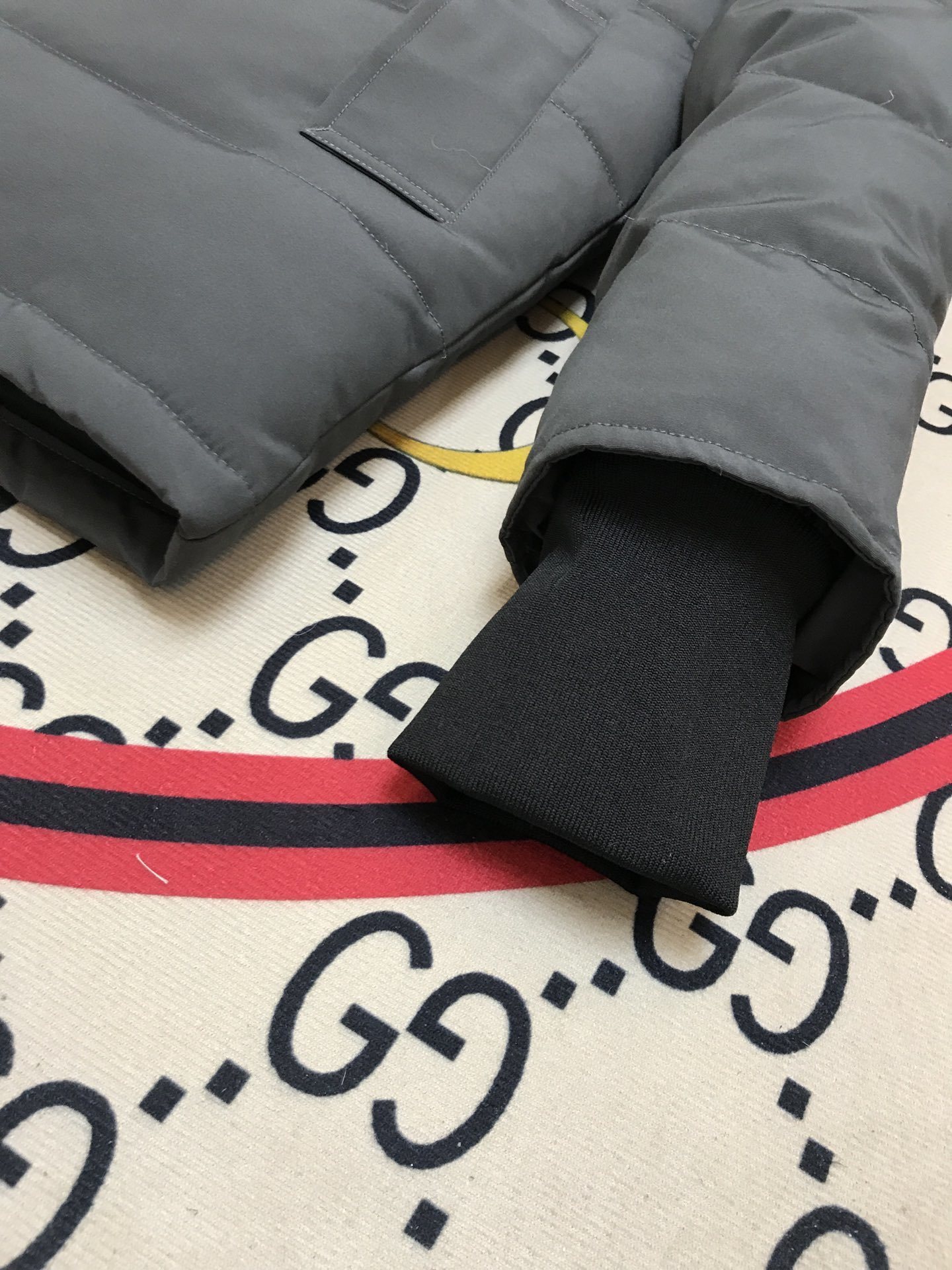 Canada Goose Carson Gray/Red Label With Fur Down Jacket (14 Style Jacket) - Image 7